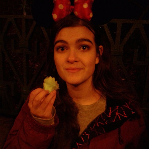 Meet your Posher, Maria - Picture 4 of 8